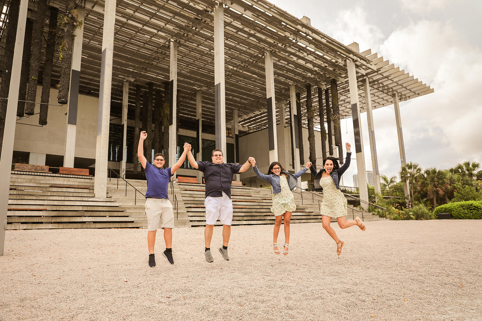 Pérez Art Museum Miami family photographer kid portrait55