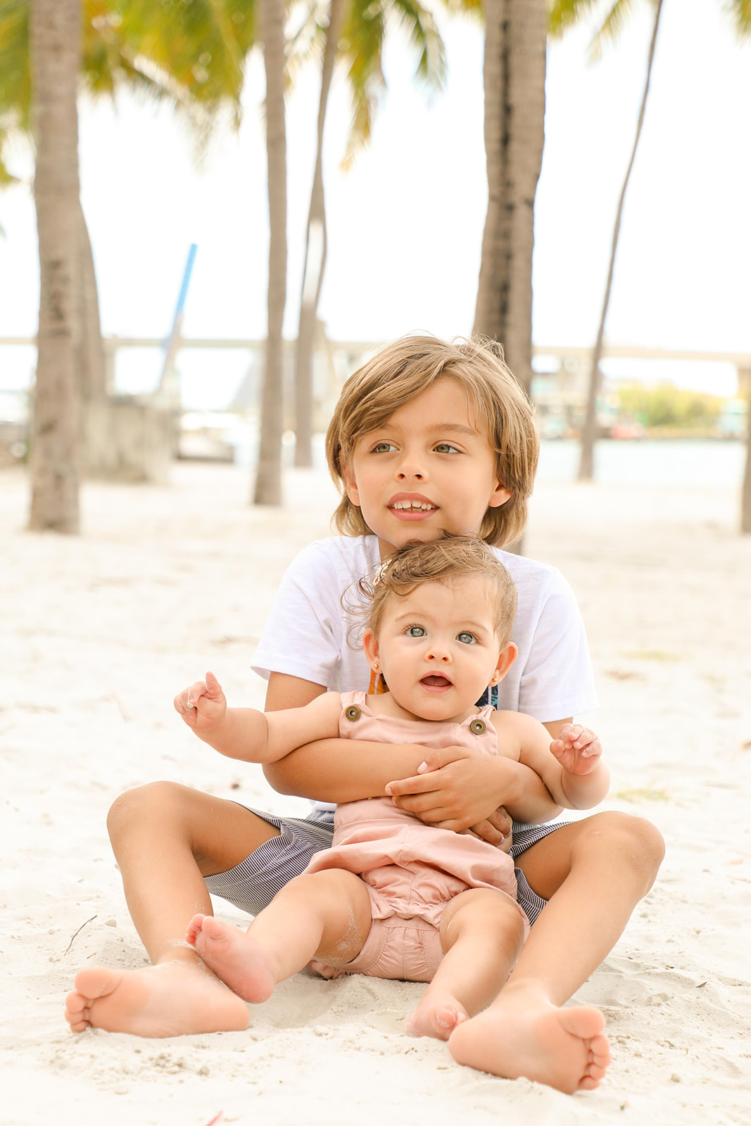Skyviews Miami Observation Wheel family photographer kid portrait2