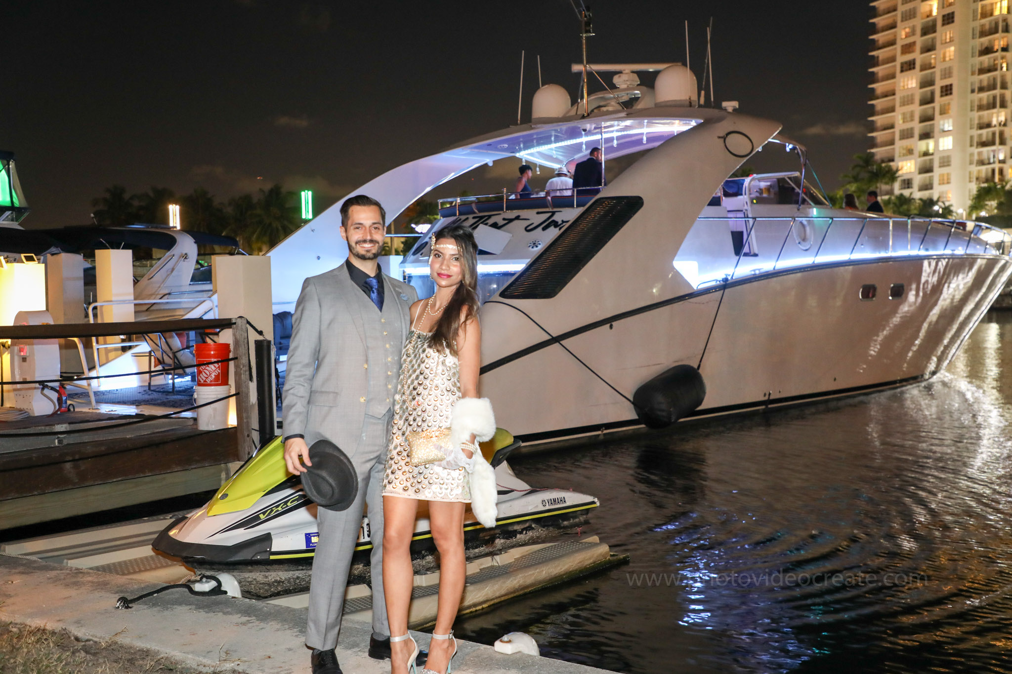 private yacht party miami
